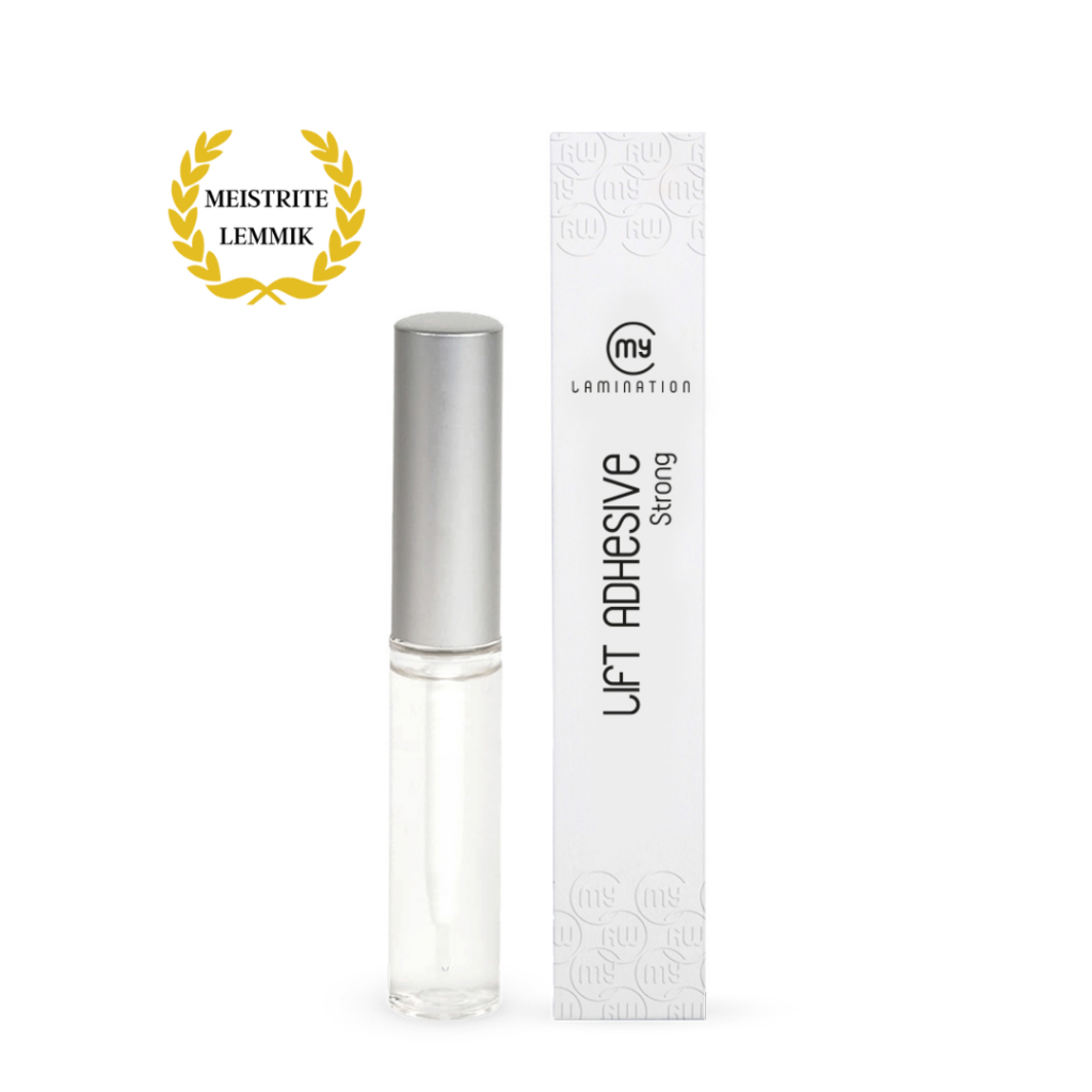 MAXYMOVA <h3><strong>MAXYMOVA Power Lash Lift Glue – Nopea ja tehokas ripsien laminointi</strong></h3> Maxymova ammattilaiskäyttöön tarkoitettu ripsien laminointiliima on suunniteltu <strong>ripsimuotoilijoille</strong>, jotka arvostavat nopeutta ja helppokäyttöisyyttä. <strong>10 ml tuubissa</strong> oleva liima on täydellinen valinta niille, jotka haluavat <strong>luotettavia ja pitkäkestoisia tuloksia</strong>. <h3><strong>Tärkeimmät ominaisuudet:</strong></h3> ✔ <strong>Ammattimainen laminointiliima</strong> – Erityisesti ammattilaisille kehitetty koostumus, joka takaa <strong>tasaiset ja luotettavat tulokset</strong>. ✔ <strong>Erittäin nopea kuivumisaika</strong> – Säästää aikaa ja mahdollistaa <strong>nopean ja sujuvan laminointiprosessin</strong>. ✔ <strong>Käytännöllinen ja hygieeninen 10 ml tuubi</strong> – Helppo käyttää ja säilyttää, mikä varmistaa tuotteen pitkäaikaisen tuoreuden. ✔ <strong>Vesiliukoinen koostumus</strong> – Helppo poistaa vedellä, mikä tekee käytöstä <strong>puhtaan ja vaivattoman</strong>. ✔ <strong>Vahva ja nopeasti kiinnittyvä</strong> – Pitää ripset <strong>tiukasti paikallaan</strong> silikoonityynyllä koko käsittelyn ajan. Maxymova <strong>Power Lash Lift Glue</strong> on täydellinen valinta <strong>täydellisten ja pitkäkestoisten ripsien laminointitulosten</strong>saavuttamiseksi. Pomello